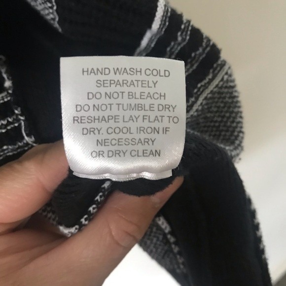 Ava Couture Black White Geometric Print Open Front Cardigan Sweater - Small - Picture 8 of 9